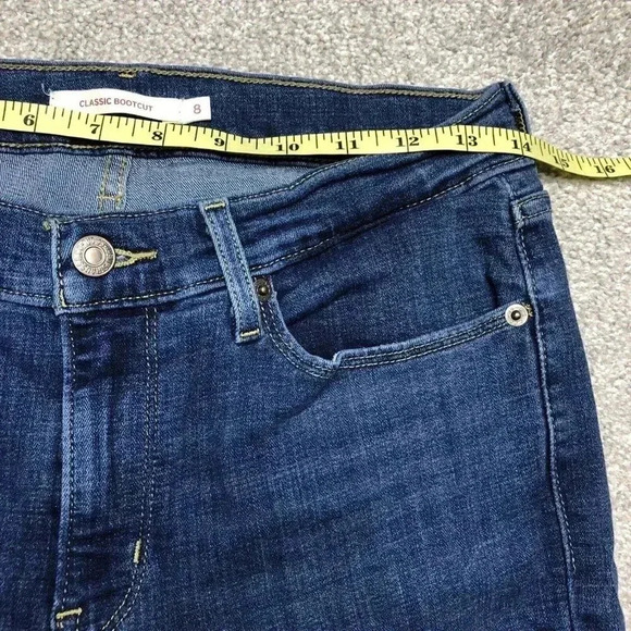Levi’s Classic Bootcut Jeans - Picture 2 of 11